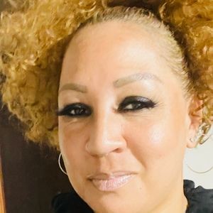 Meet your Posher, Lavita